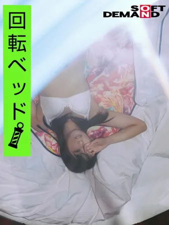 EMOI-006 Emotional Girl - 4th Video - Lets Lead A Rookie Kun♪ - Rotating Bed - Showa Love Hotel - Two People Born In Heisei - Emi Suzukaze (23)