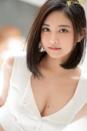 FSDSS-384 Rookie 5 Years Until Video Finally Decided To Make Her AV Debut Natsu Igarashi