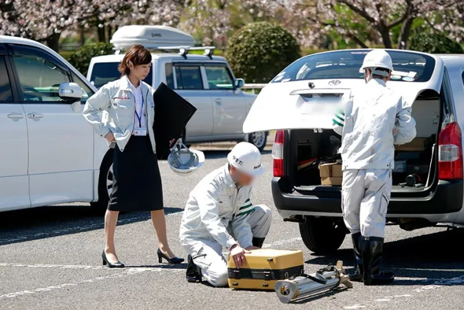 FSET-837 在建築公司工作的職業女孩 職業女性的高潮 假名 25歲 真中假名