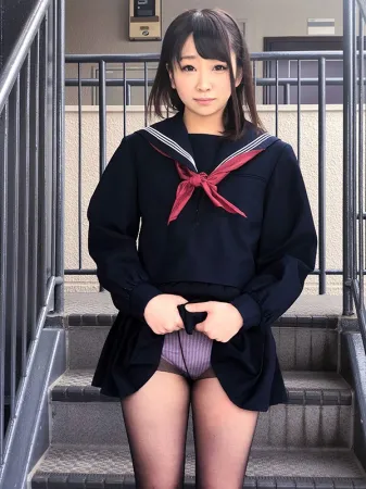 OKP-035 女神パンスト 清野しずく 人妻、母親、働く制服OLなど 熟女の美脚を足裏からつま先まで包み込む生パンストを堪能！ オナニー、顔面騎乗、足コキ、時には中出し時にはぶっかけ放題！