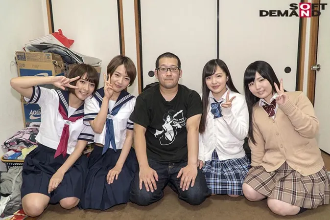 SDEN-034 本物処女素人サーバント！ 美少女4人があなたのお宅をハーレム筆おろし！  !