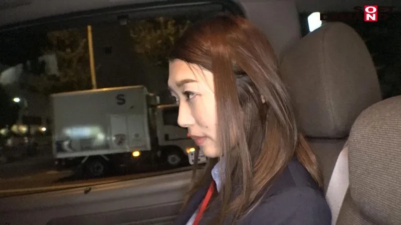 SDJS-004 從未被罵過的新人SOD女職員。第一次權力騷擾佈道後，直女被溫柔的姐姐愉快地安慰。