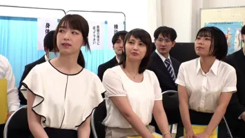 ZOZO-126 羞恥！  2022年度 新任女教師 渡日前健康診断 ～プロローグ～