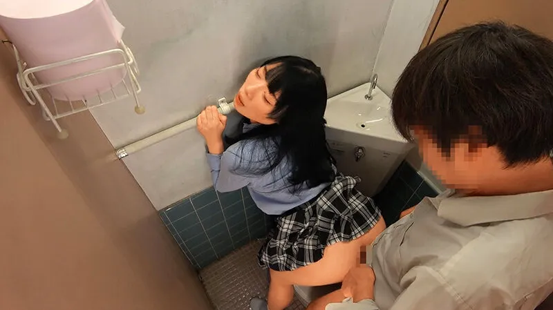 BDSR-503 Girls ○ Raw Toilet SEX Voyeur 5