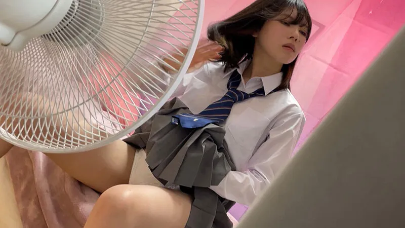 NUBI-084 Gravure照片会议休息室Voyeur 2