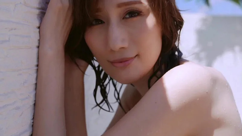 REBD-876 朱莉亞16朱莉婭，永恆之美的世界